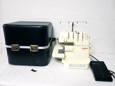 Bernina 2000DE Serger Sewing Machine w/Pedal ...