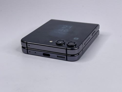 Samsung Galaxy Z Flip5 SM-F731B 512GB Graphite Unlocked Good Condition 730 - Picture 15 of 24