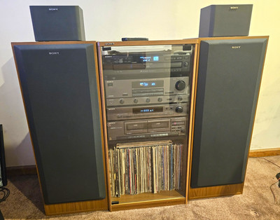 Sony 5-CD Changer Stereo Component System Dual Cassette AM/FM Dolby SS-U421AV