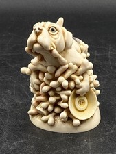 Harmony Kingdom Bad To The Bone Dog by Peter Calvesbert