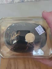 Nice Riddell Pittsburgh Pirates Signed Mini Helmet. 25 Autos. Nate Mclouth 