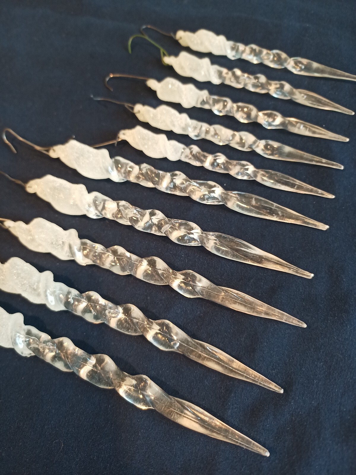 Lot Of 10 Vintage Clear Acrylic Icicle Ornaments, Mixed Size Icicle