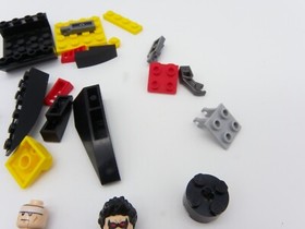 LEGO DC Comics Super Heroes: Batman: Man-Bat Attack 76011 Partial Set 20/171 12%