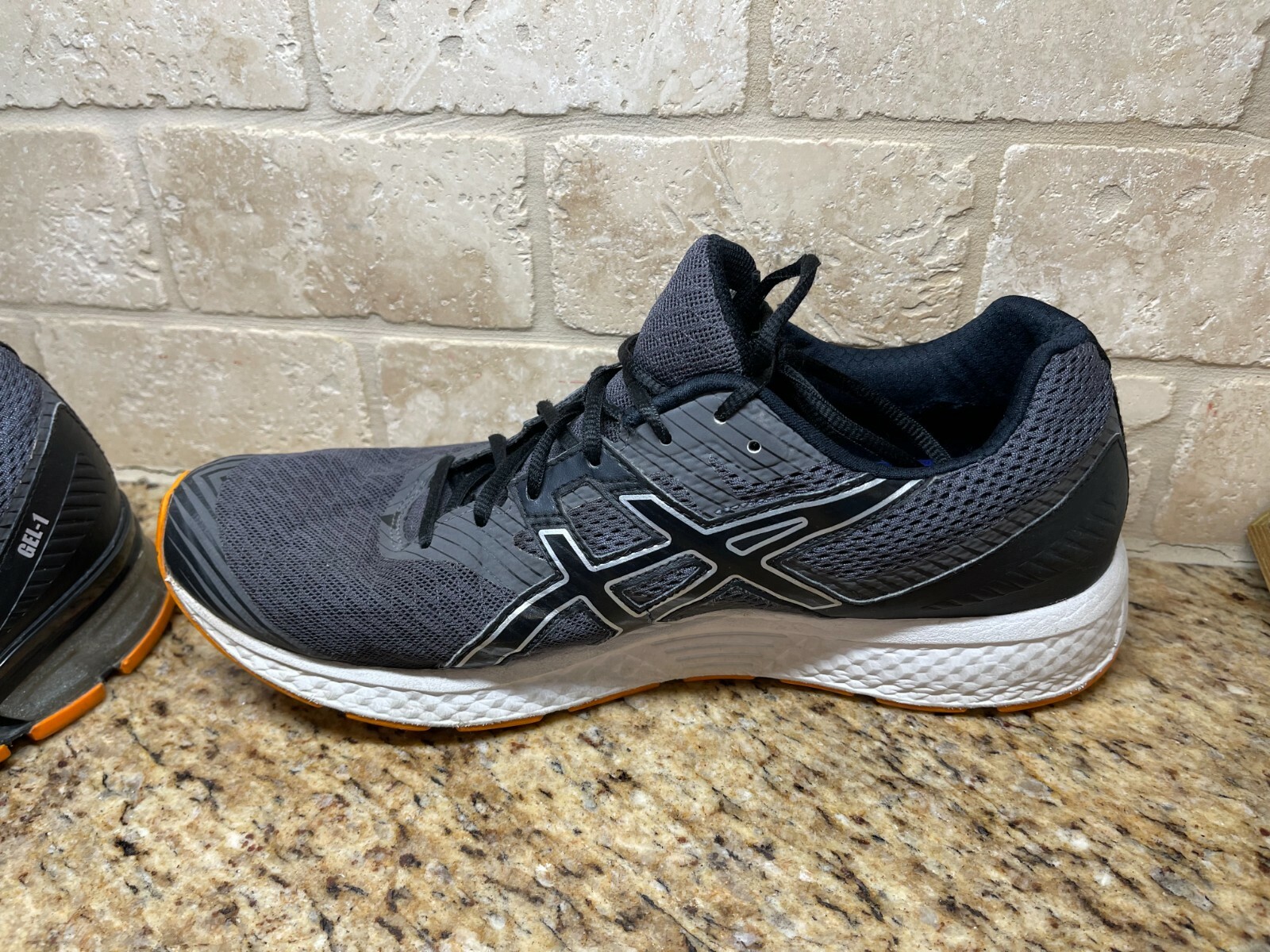asics t71aq