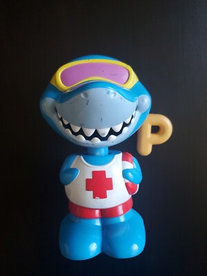 Miracles For Fun - Fun Bobble Head Shark Sprinkler - With Lifeguard Suit - 2004
