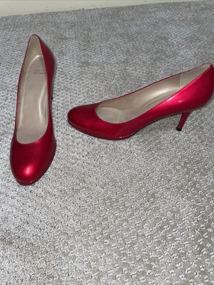 stuart weitzman red patent leather pumps
