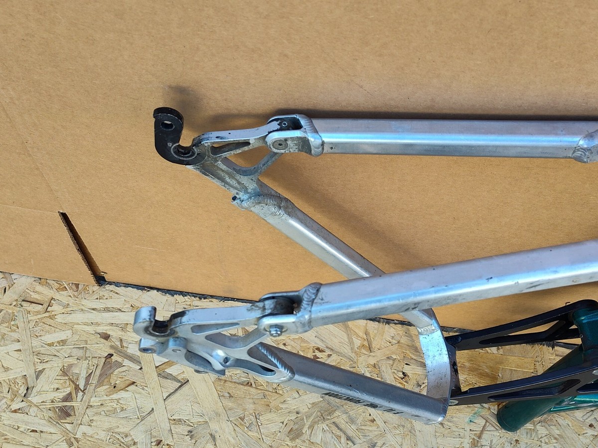 Cadre VTT Turner 5 Spot Suspension Complète - Taille 17 (Medium) - Vintage 26 Pouces - Occasion