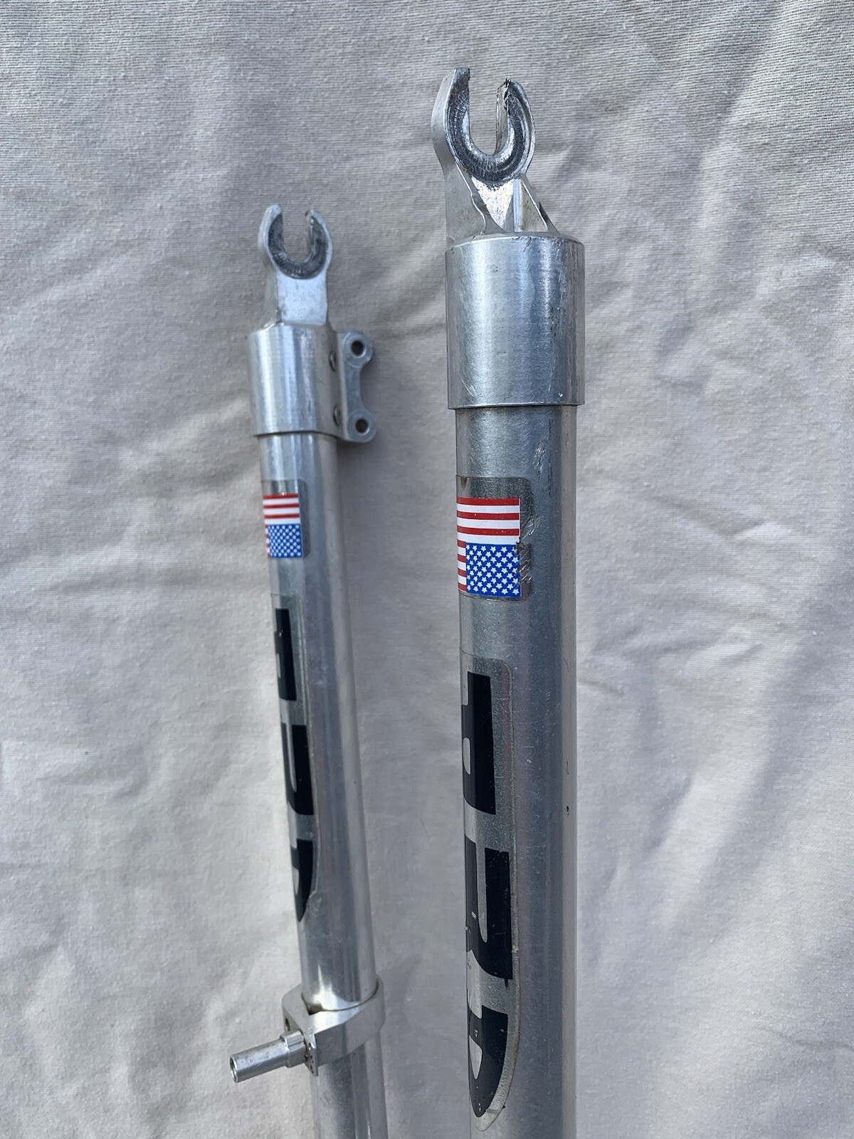 AMP Research Front Suspension Fork 1 1/8" Steerer Just Under 7” MTB 26