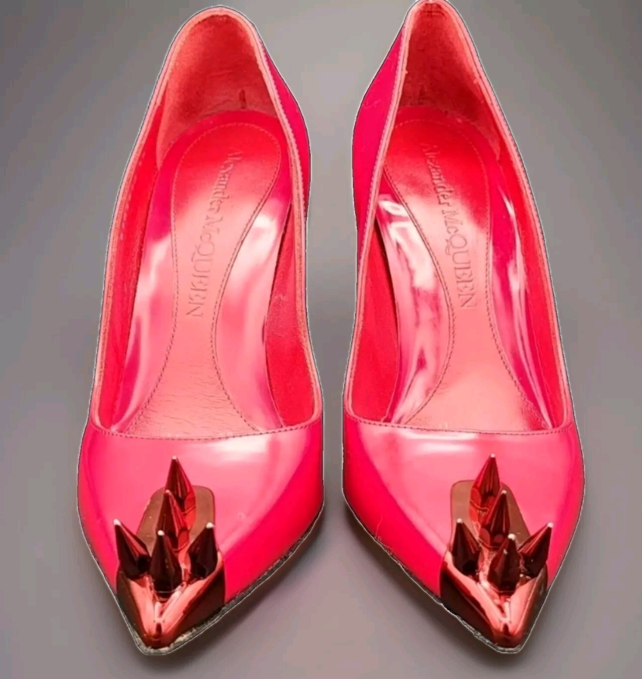 Alexander McQueen Heels Punk Spikes Stud Red Pointed EU-38 US-8 Sold-Out Read image 4