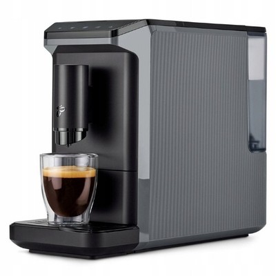 Tchibo Kaffeevollautomat Esperto mini für Caffè Crema und Espresso 15bar