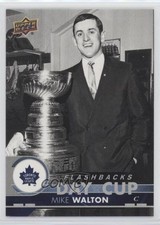 2017-18 Upper Deck Toronto Fall Expo Day with the Cup Flashbacks Mike Walton 1o3