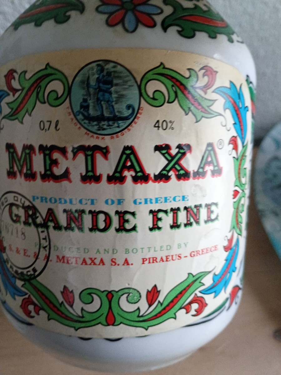 XA 40 Years Old ブランデー Metaxa Grande Fine 40 Years Old Porcelain Liquor Bottle 0.7L | eBay
