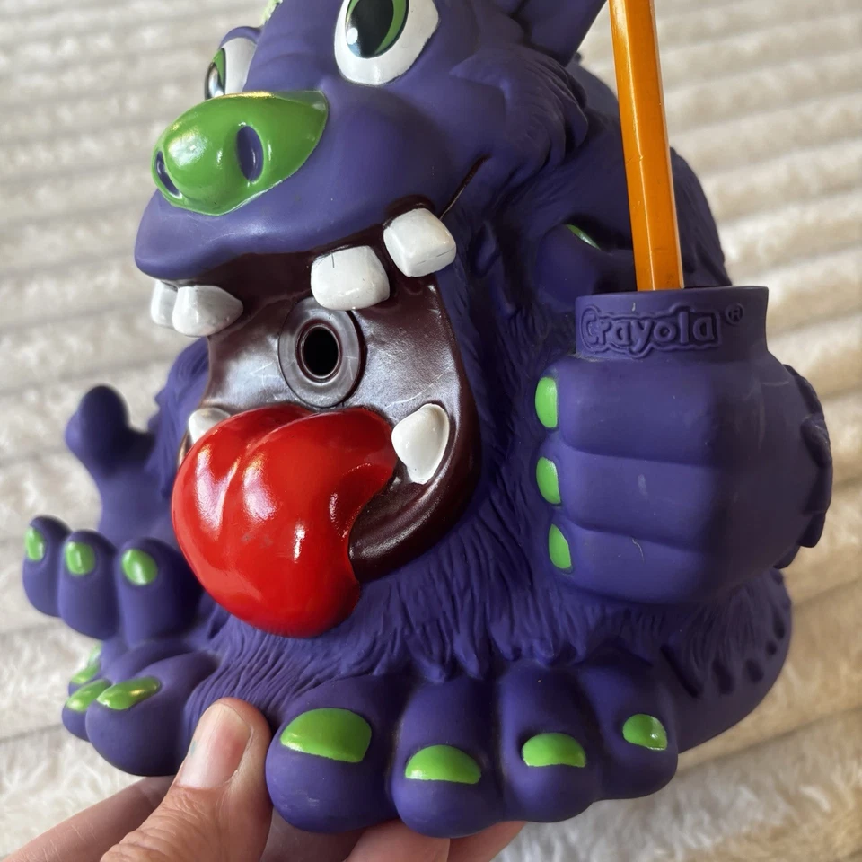 Sacapuntas de lápiz Crayola Burp N' Monster 2006 sonidos eléctricos Foto 4 de 4