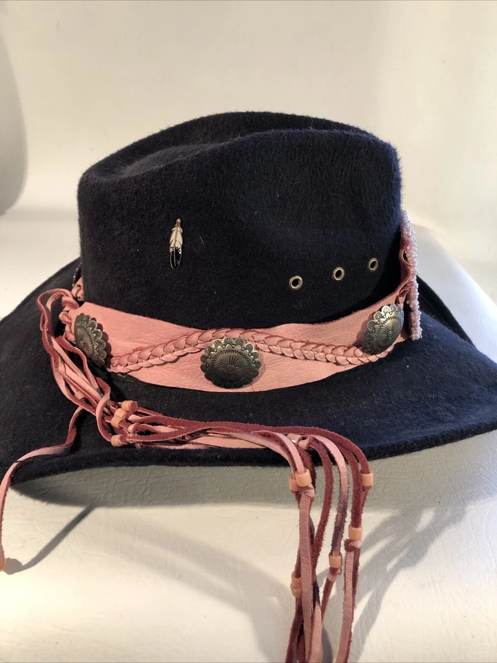 Banda para sombrero con cuentas hecha a mano conchos rosa por Cactus Mountain banda para sombrero Foto 3 de 4