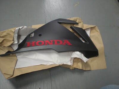 NOS OEM Honda Right Middle Cowl 2019-2021 CBR500R/RA 64330-MKP