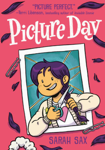 Picture Day: (A Graphic Novel) (The Brinkley Yearbooks) - Hardcover - VERY GOOD