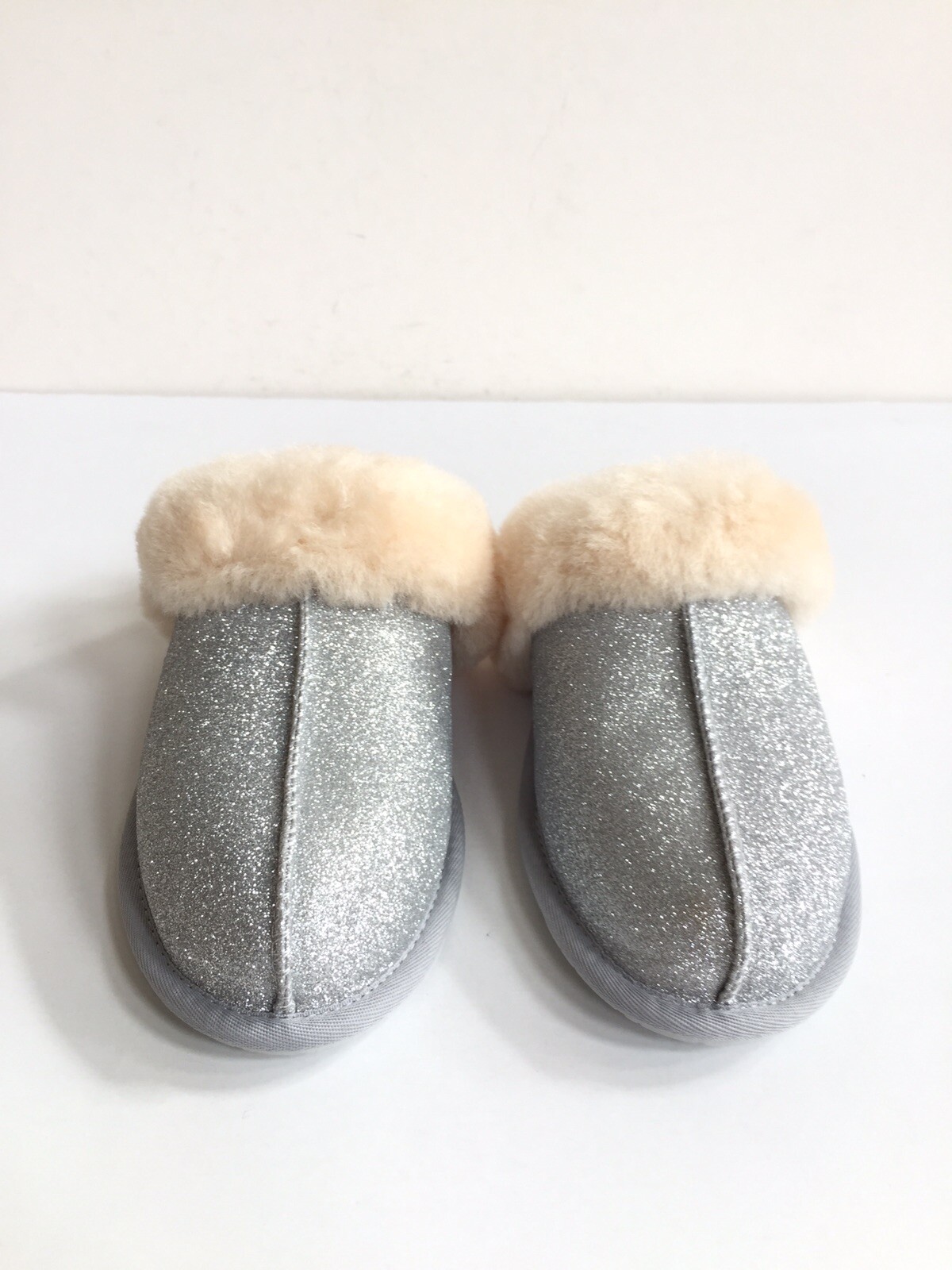 UGG SCUFFETTE II SPARKLE SILVER WOOL SHEARLING LINED SLIPPER US 6 / EU 37 / UK 4 image 3