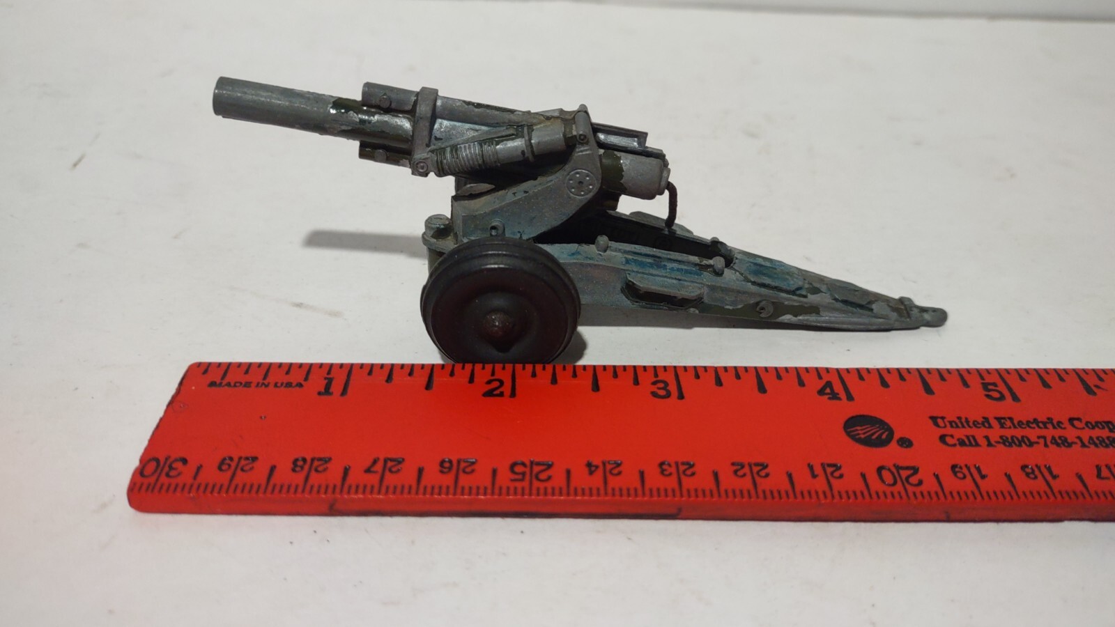 Vintage Tootsietoy, Army Radar Truck & Howitzer Gun, Diecast