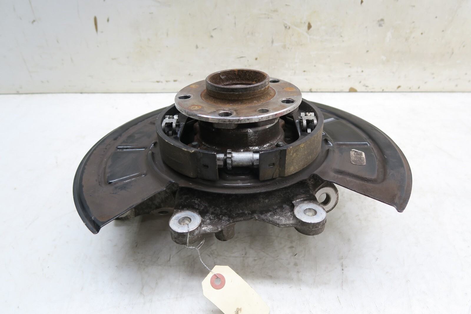 2014-2019 Maserati Ghibli OEM Right Rear Wheel Spindle Knuckle Hub Bearing