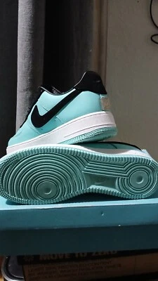 Nike Tiffany & Co. x Air Force 1 Friends & Family Low 1837 for