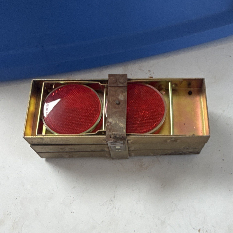Chicago Flare No. 983 Red Reflector Flare 5-Piece Metal Boxed Set 1983