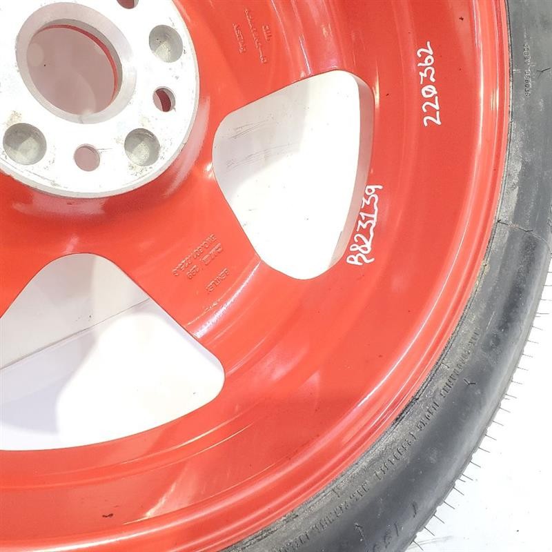 Bentley Flying Spur 2006 Spare tires Set Red