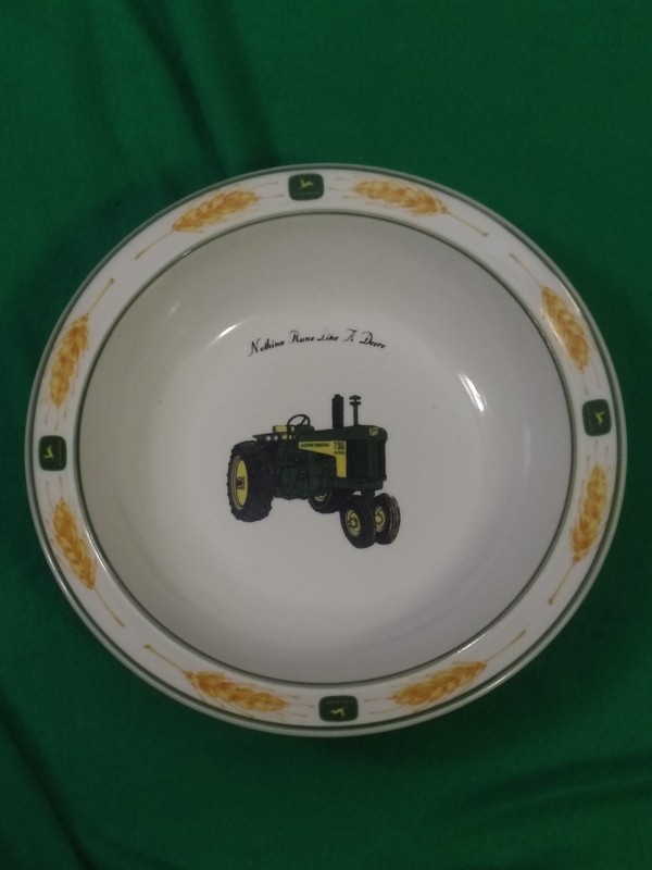 John Deere Gibson 8" Bowl   “Nothing Runs Like a Deere”