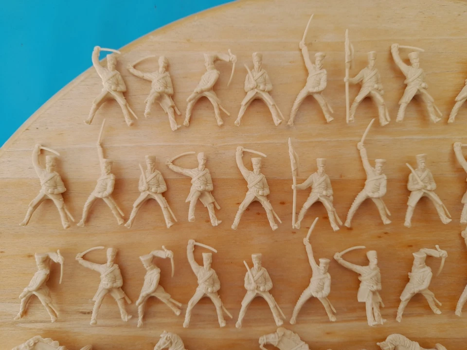 2 Sets x Italeri 1/72 PRUSSIAN LIGHT CAVALRY Napoleonic Figures Set 6081 Bundle - Image 4 of 4