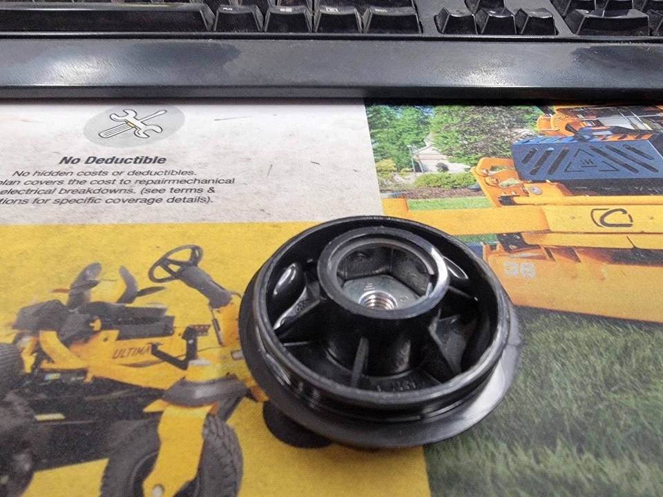 NEW OEM STIHL #4006-710-4003 BUMP KNOB CAP FITS AUTOCUT C 6-2 HEAD - Image 2 of 3