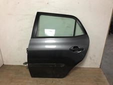 Porte arrière et accessoires Toyota AURIS