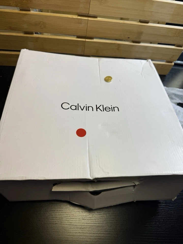 Botas Calvin Klein - ¡Nuevas! ¡Nunca usado! Foto 2 de 4