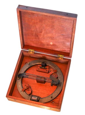 AZIMUTH Circle E.S. Ritchie & Sons US Navy Maritime Compass Bronze & Wood Box