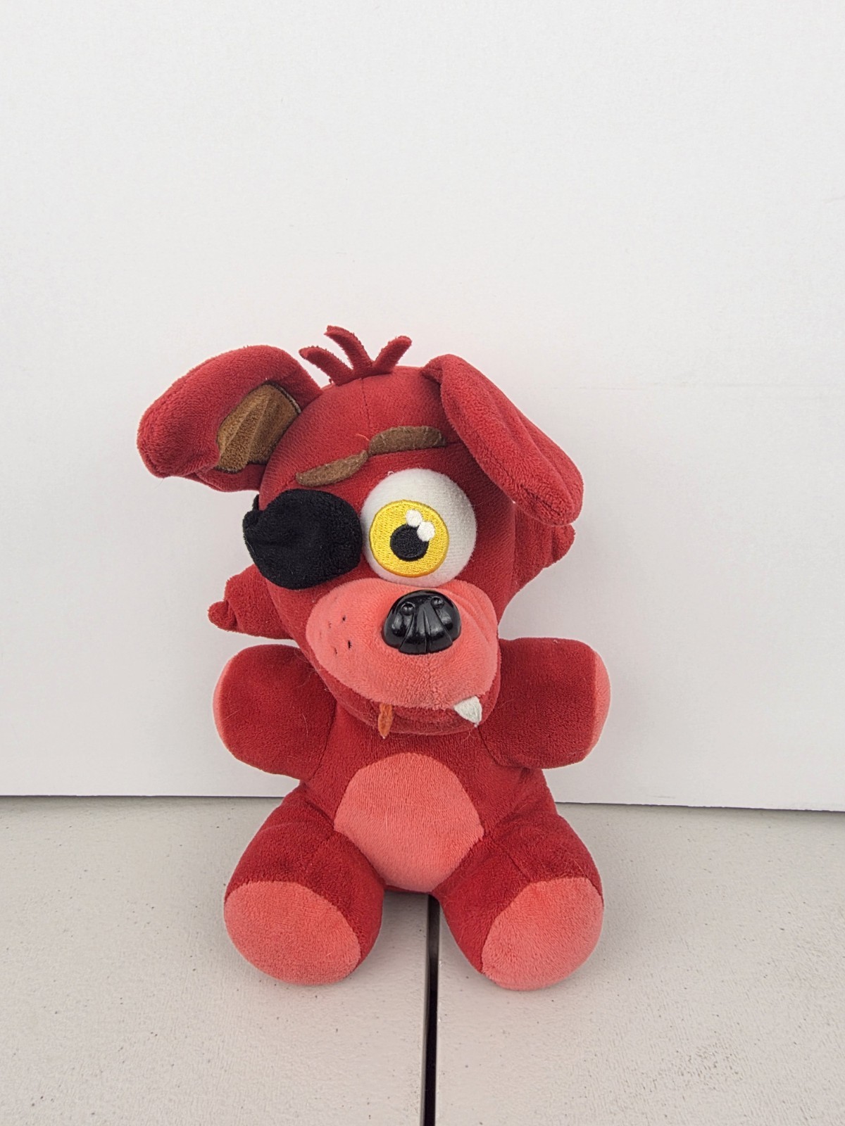 Five Nights at Freddy’s (FNAF) Foxy Plush Sanshee 2015