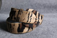 SCHÖNER GÜRTEL TIERFELLOPTIK BEIGE - BRAUN GETIGERT   GRÖSSE 90, BREITE 4,7 CM 