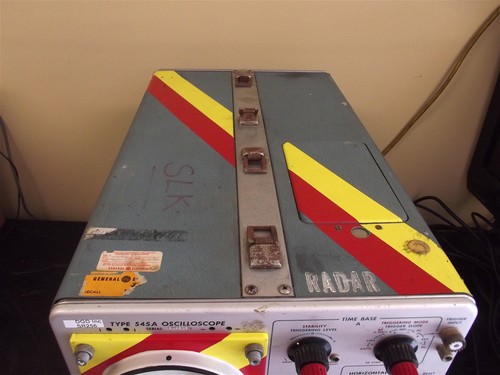 Tektronix 545A Oscilloscope-Powers Up & Responds-W/Type CA Plug In - SR256x - Picture 3 of 10
