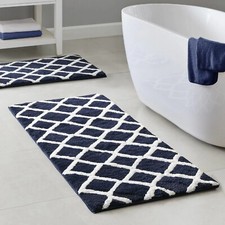 Reversible Bath Rug with different colors 
