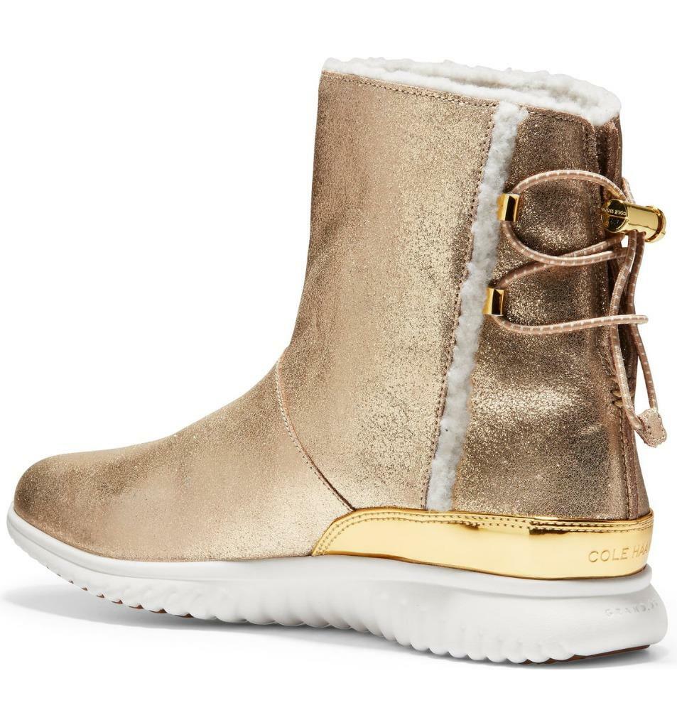 Cole Haan Studiostor vattentät mocka stövlar, Booslipss US 7.5 guld Warm Sand NIB Cole Haan Studiostor vattentät mocka stövlar, Booslipss US 7.5 guld Warm Sand NIB