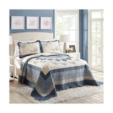MODERN HEIRLOOM Charlotte Bedspread - Queen