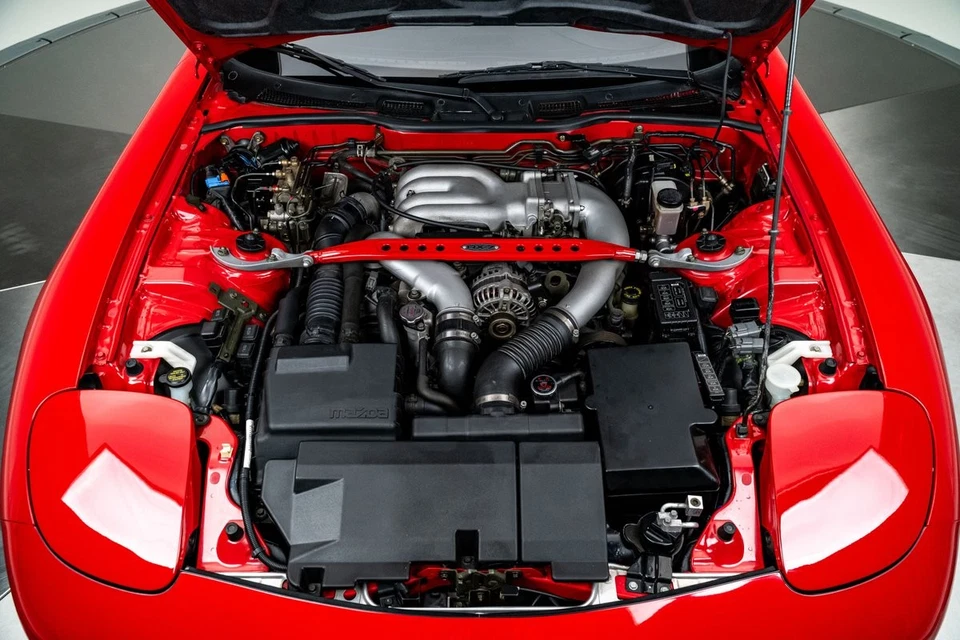 Mazda RX-7 R1 1993 Foto 2 de 4