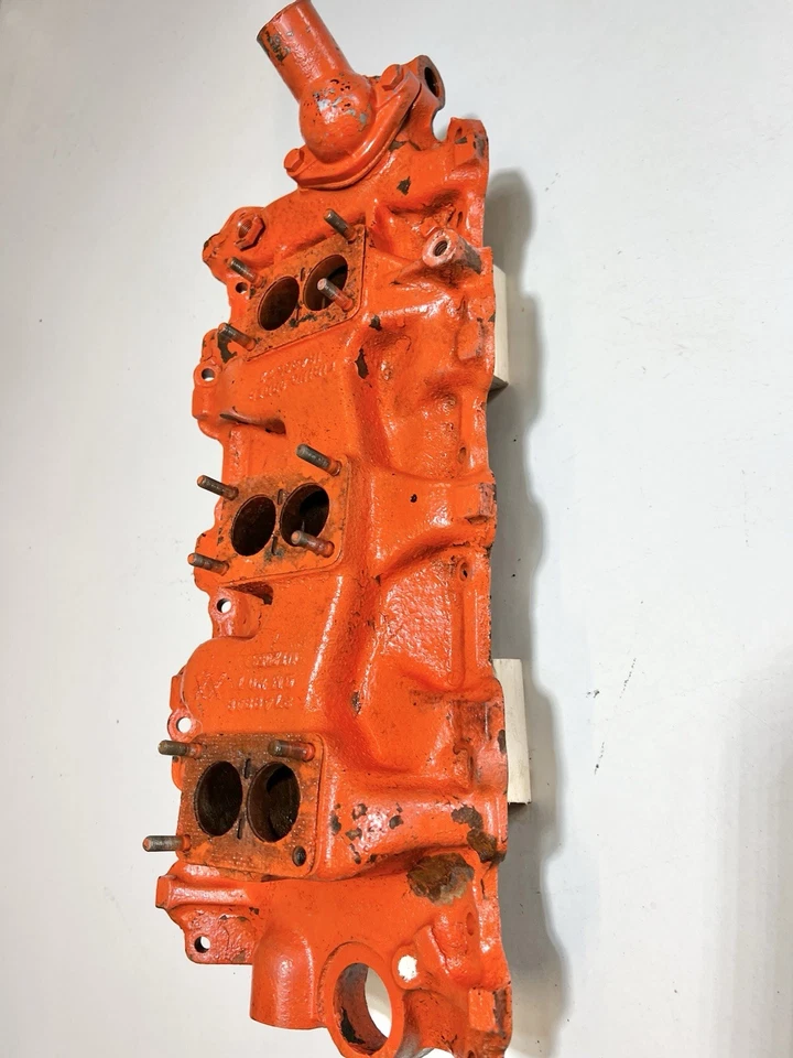 Chevrolet 1958-1961 Tri Power admisión fechada XX colector 3749948 motores 3x2 348W Foto 3 de 4