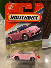 Matchbox 2019 Volkswagen Beetle Convertible Pink 118/125