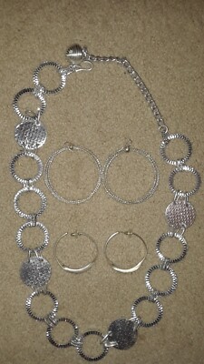 Fashion Jewelry Necklace and 2 Pairs of Pierced Earrings, Vintage, Nice Items!