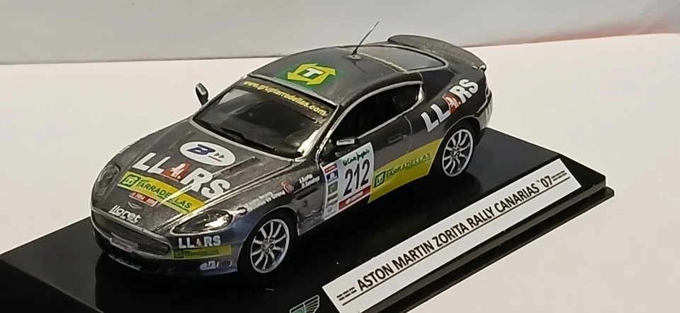 ASTON MARTIN ALTAYA 1/43 TRANSFORMADO EN ZURITA RALLY CANARIAS 2007 - Immagine 3 di 4