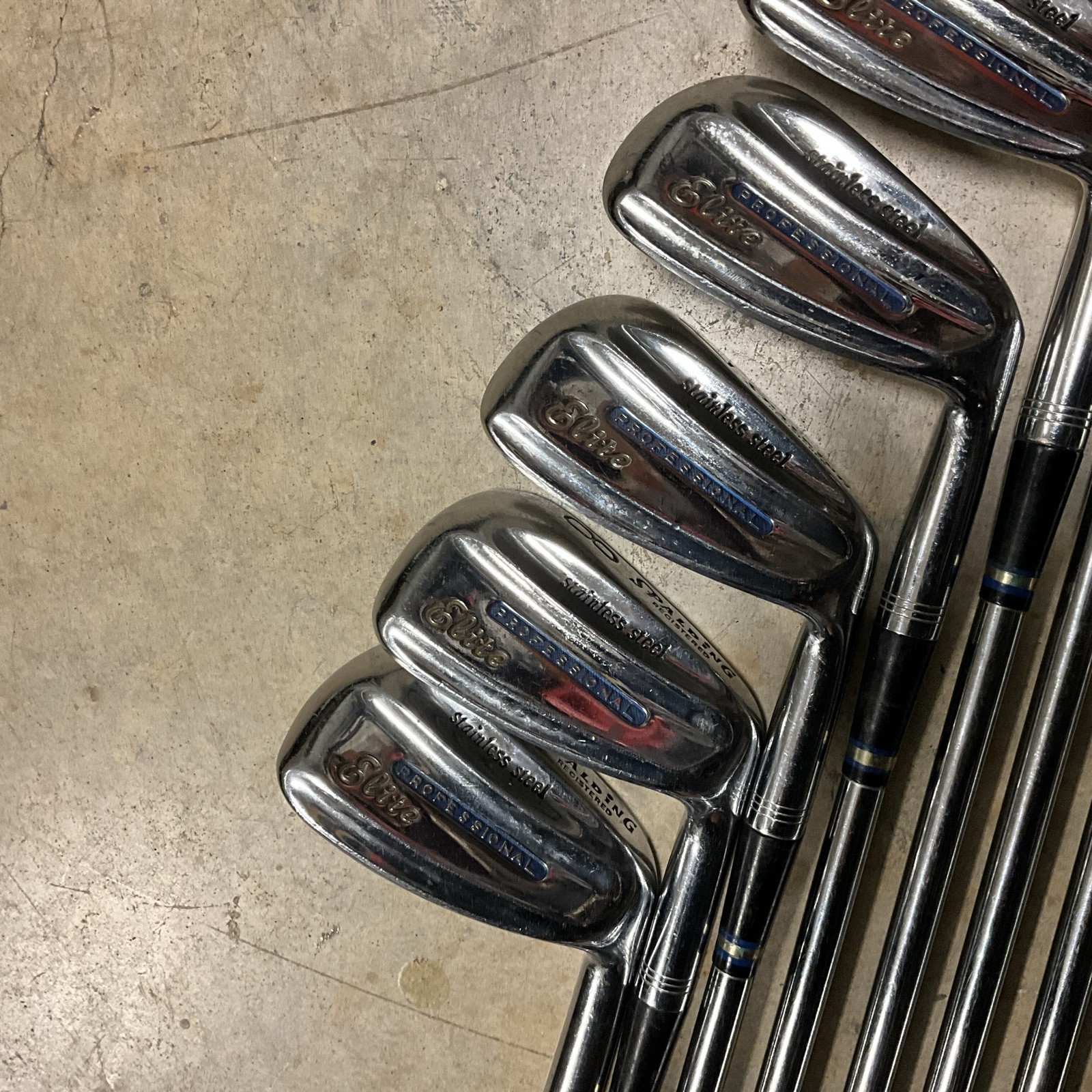 Vtg Spalding Pro Elite Golf Iron Set 2-9 Stiff Flex - Registered - 8 Irons-Rare!