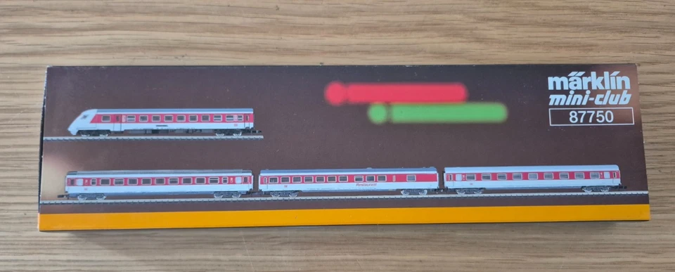 MäRKLIN 87750 MINI-CLUB Z DB PASSENGERS CAR SET  ELECTRIC LOCOMOTIVE  NEW - Image 3 of 4