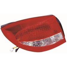 Rückleuchte Heckleuchte Rücklicht links weiß für KIA Rio Stufenheck DC_