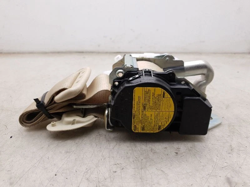 13 14 15 LEXUS ES300H MONTAJE CINTURÓN SEGURIDAD DELANTERO LADO PASAJERO Foto 4 de 4