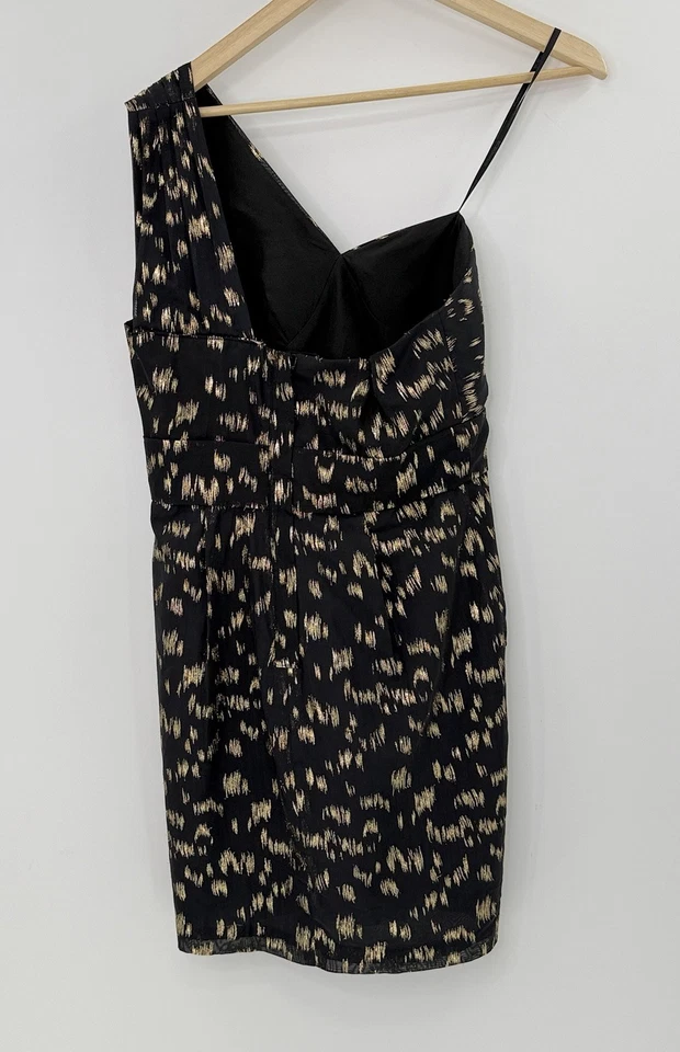 Vestido de coquetel BCBGeneration um ombro preto e dourado metálico tamanho 8 evento festa - Imagem 3 de 4