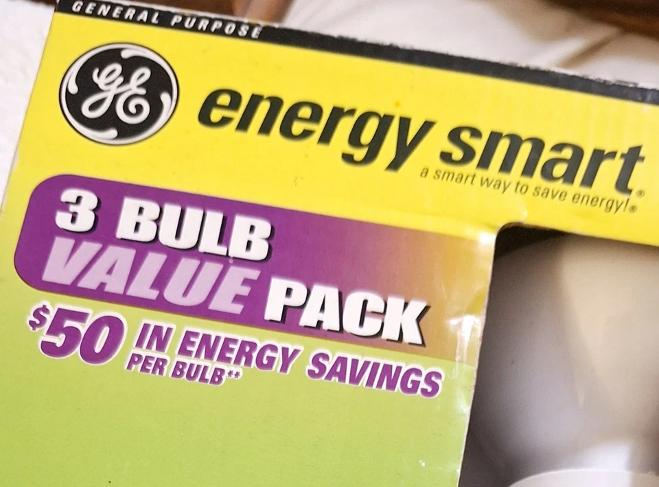 15 Watt GE Energy Smart Flood Light R30~3 Pack - Image 3 of 4