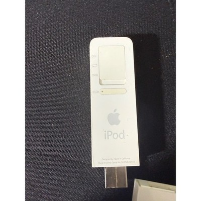 Apple iPod Shuffle 1st Gen 512MB White EUC Vintage USB MP3 Player
